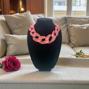 Pink Chunky Chain Acrylic Necklace.